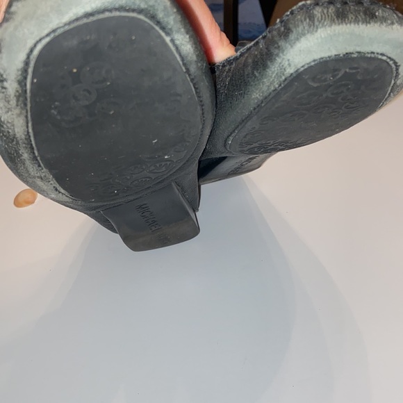 Black Michael Kors size 7 boat shoe loafer - Picture 7 of 7